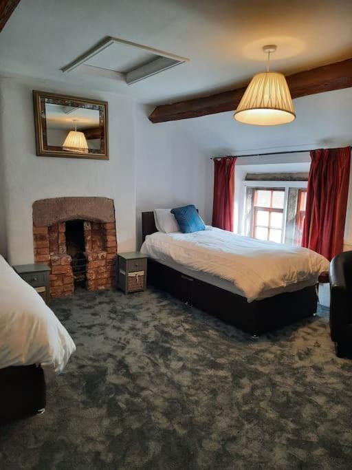18Th-Century Three-Bedroom Mill Worker'S Cottage Cromford Bagian luar foto